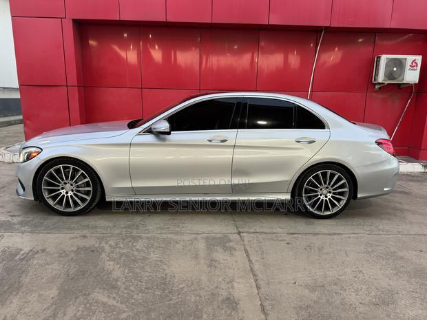 Mercedes-Benz C300 Base AWD 4Matic Sedan (2.0L 4cyl 7A) 2015 Silver