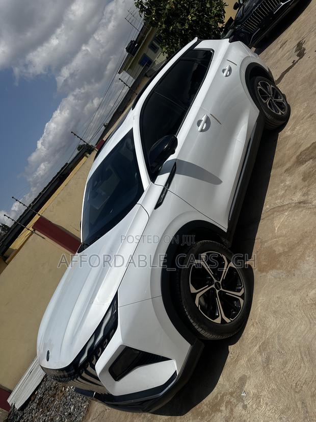 Dongfeng Captain 2023 White