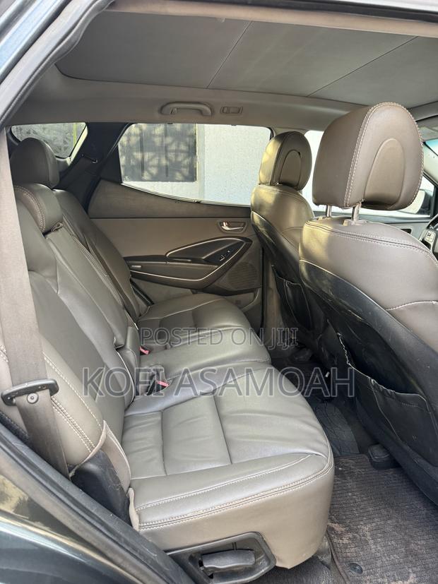Hyundai Santa Fe 2014 Gray