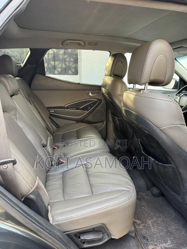 Hyundai Santa Fe 2014 Gray