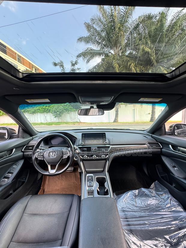 Honda Accord Sport (2.0L 4cyl Turbo 10A) 2019 Black