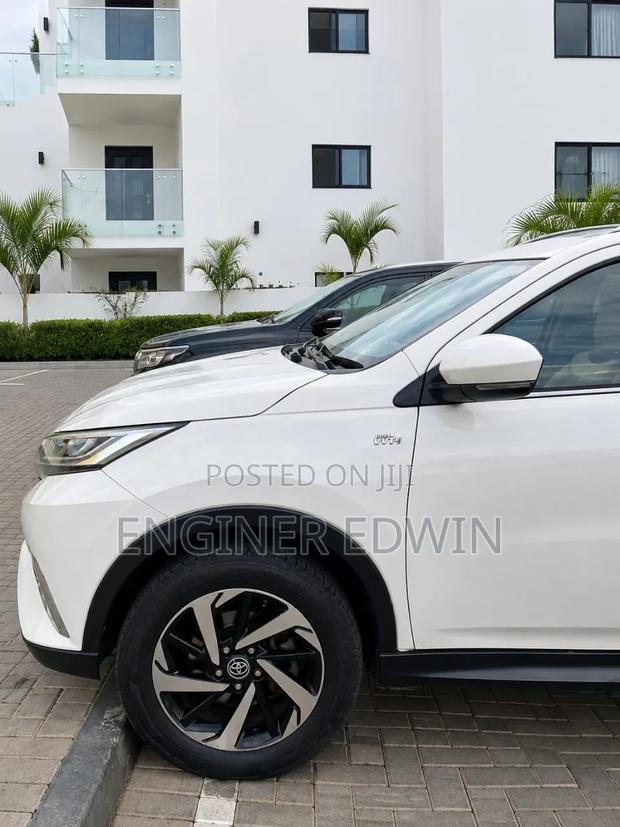 Toyota Rush 1.5 AWD 2019 White