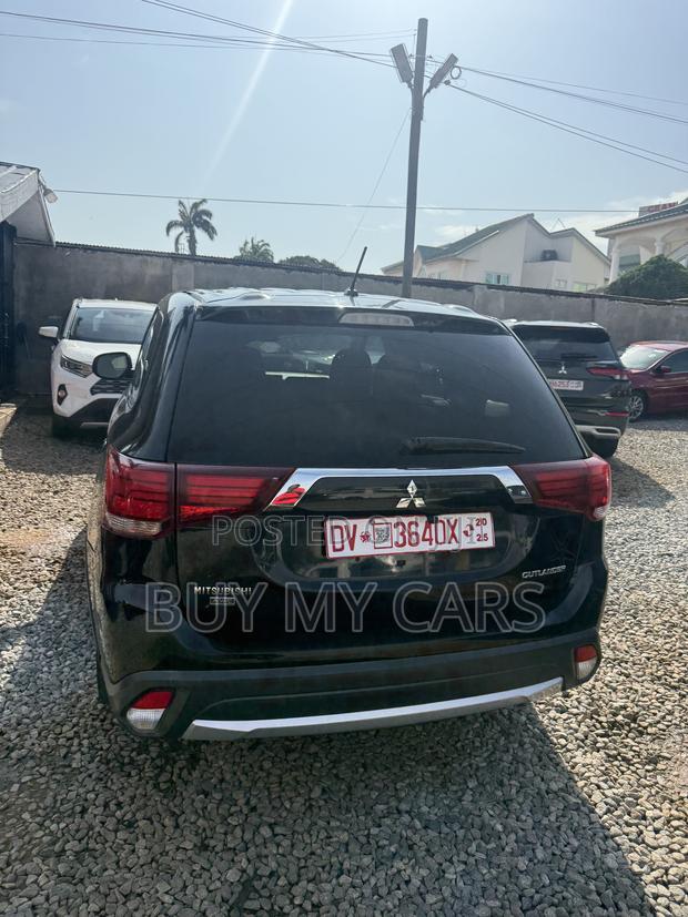 Mitsubishi Outlander SE AWC 2017 Black