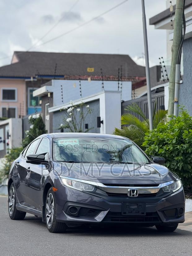 Honda Civic EX 4dr Sedan (2.0L 4cyl) 2017 Gray