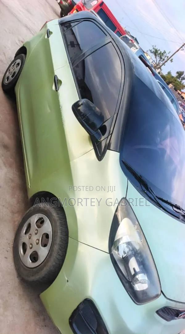 Kia Morning 2012 Green