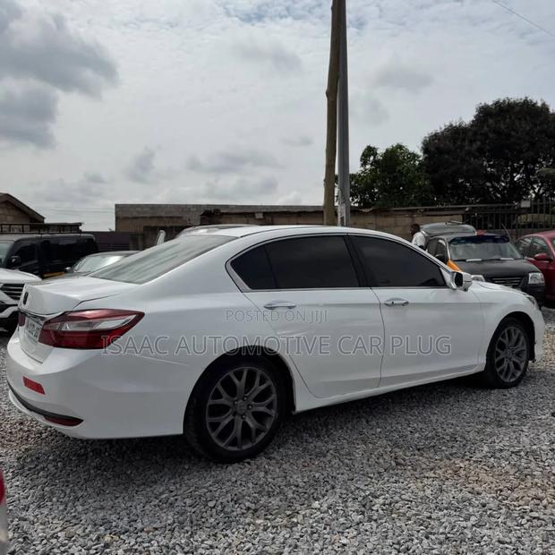 Honda Accord EX 4dr Sedan FWD (2.4L 4cyl 2A) 2016 White