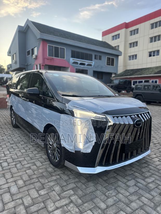 New GAC GM8 2025 Black