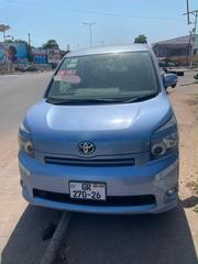 Toyota Voxy 2010 Blue for sale