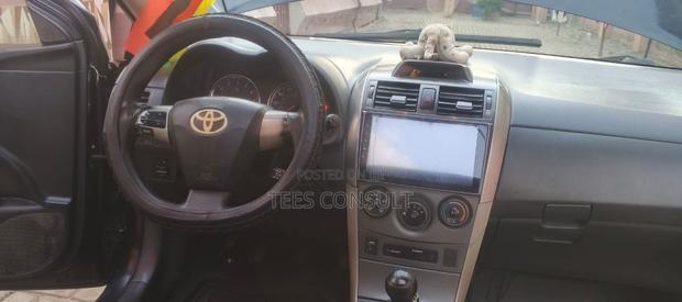 Toyota Corolla 2010 Black