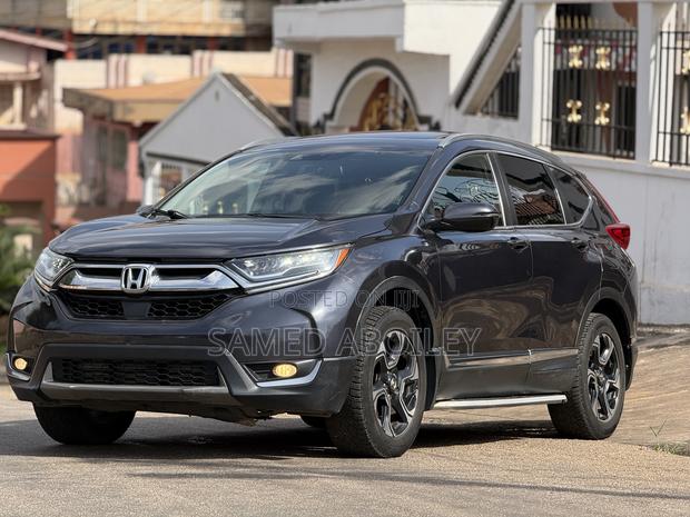 Honda CR-V Touring AWD 2019 Gray