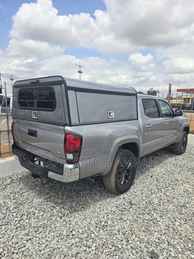 Toyota Tacoma TRD Off Road 2022 Silver