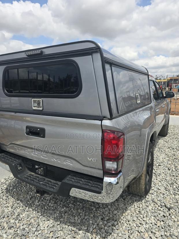 Toyota Tacoma TRD Off Road 2022 Silver