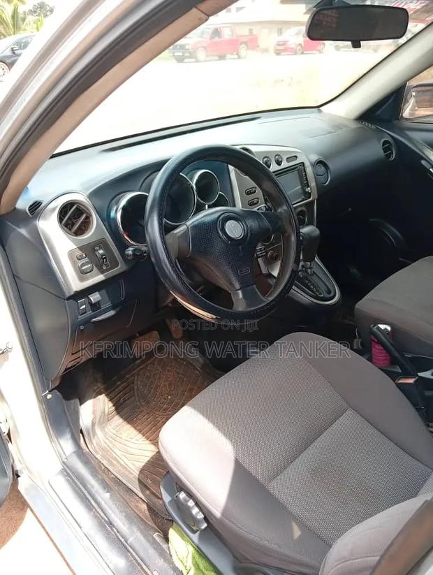 Pontiac Vibe 2010 Gray