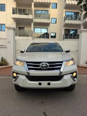 Toyota Fortuner 2.7 AWD 2019 White for sale