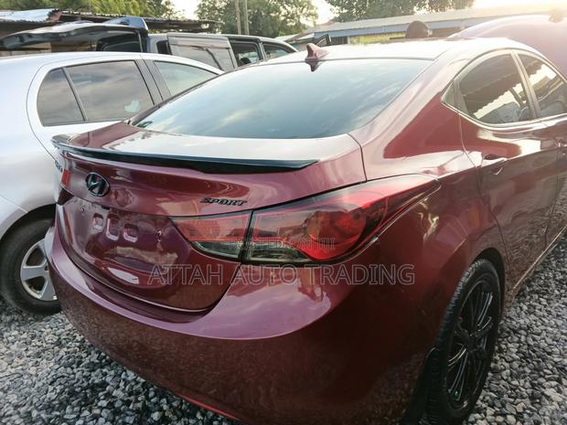 Hyundai Elantra 2015 Pink