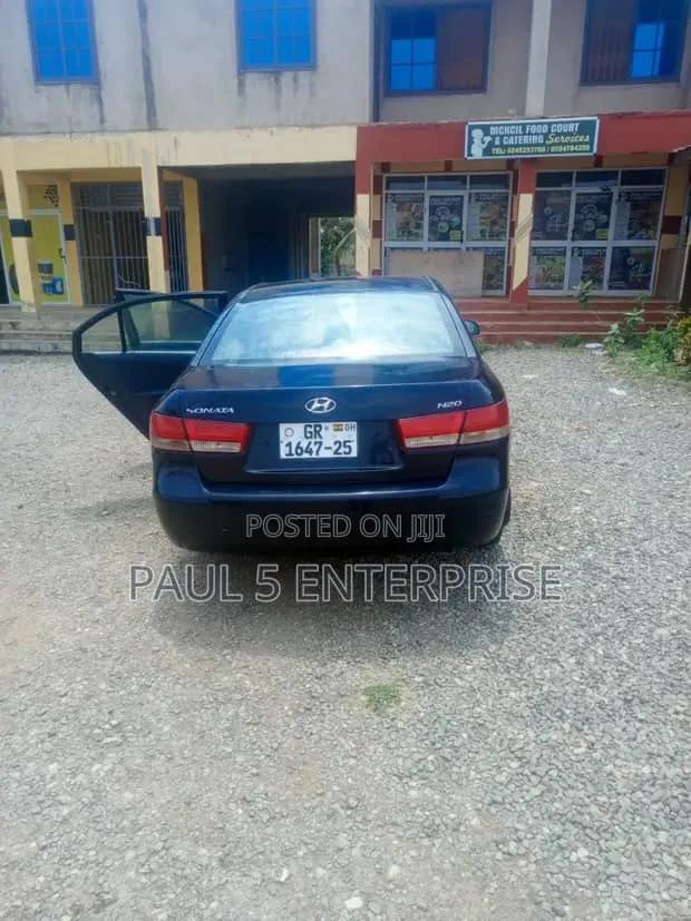 Hyundai Sonata GLS Sedan FWD (2.4L 4cyl 5A) 2010 Black