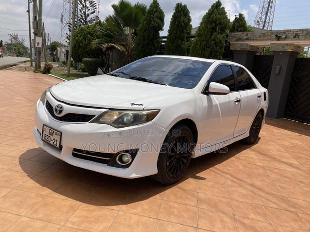Toyota Camry L 4dr Sedan (2.5L 4cyl 6A) 2014 White
