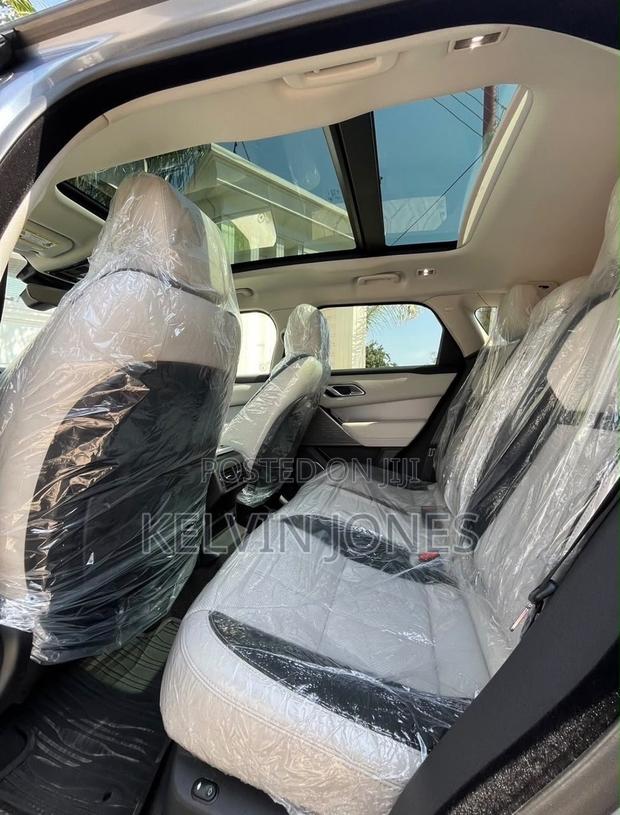 Land Rover Range Rover Velar 2020 Beige