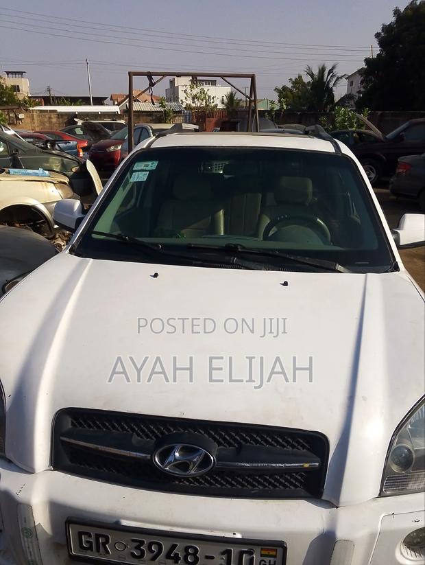 Hyundai Tucson GLS FWD 2008 White