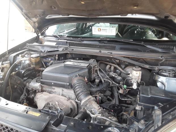 Toyota RAV4 2.0 4x4 Executive 2004 Gray