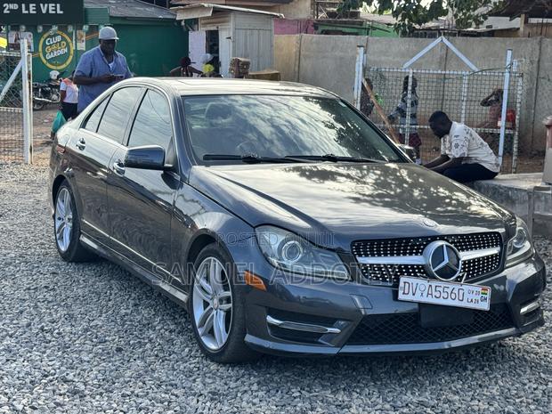 Mercedes-Benz C250 2013 Gray