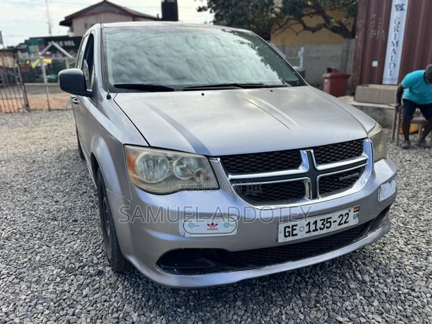 Dodge Caravan 2013 Gray