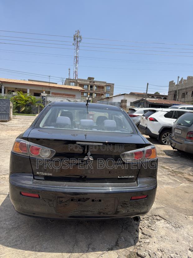 Mitsubishi Lancer 2016 Black