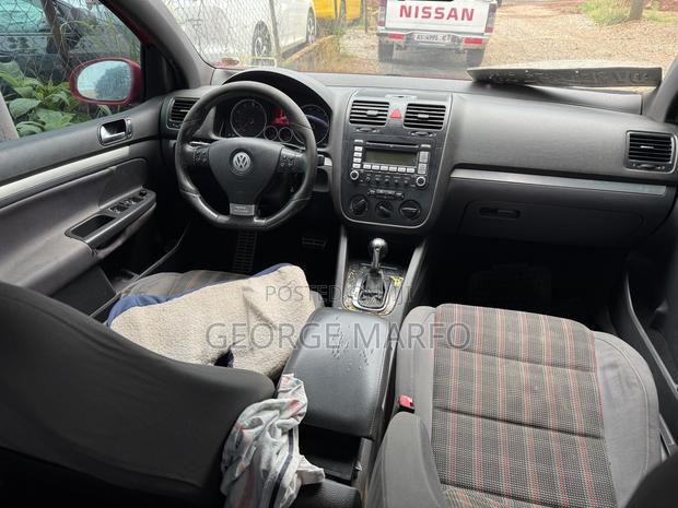 Volkswagen Golf GTI 2009 Red