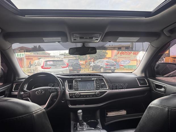 Toyota Highlander 2016 Gray