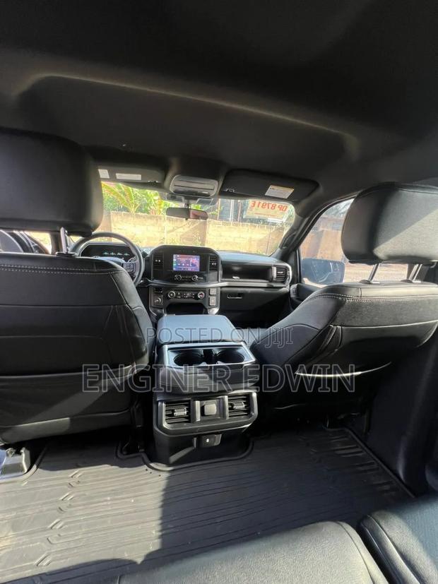 Ford F-150 XLT 2023 Black