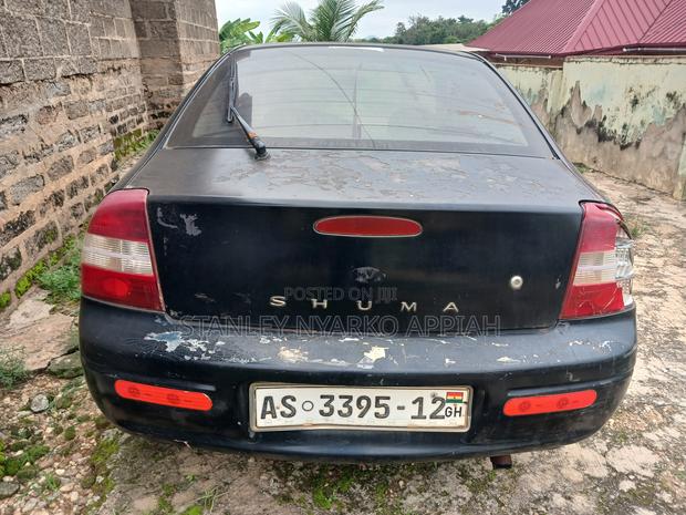 Kia Shuma 2000 Black