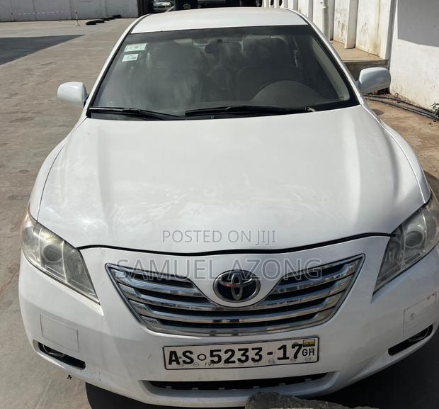 Toyota Camry SE 4dr Sedan (2.4L 4cyl 5A) 2009 White