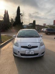 Toyota Vitz 1.0 FWD 5dr 2010 Silver for sale