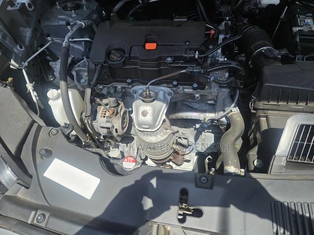 Honda HR-V Sport AWD CVT w/o BSI 2024 Ivory
