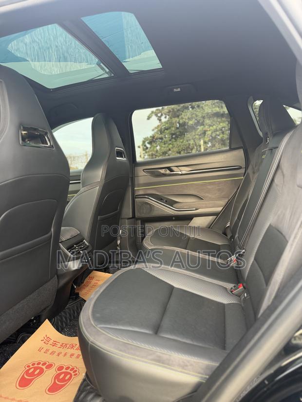 Haval H6 2.0 Petrol FWD 2022 Black
