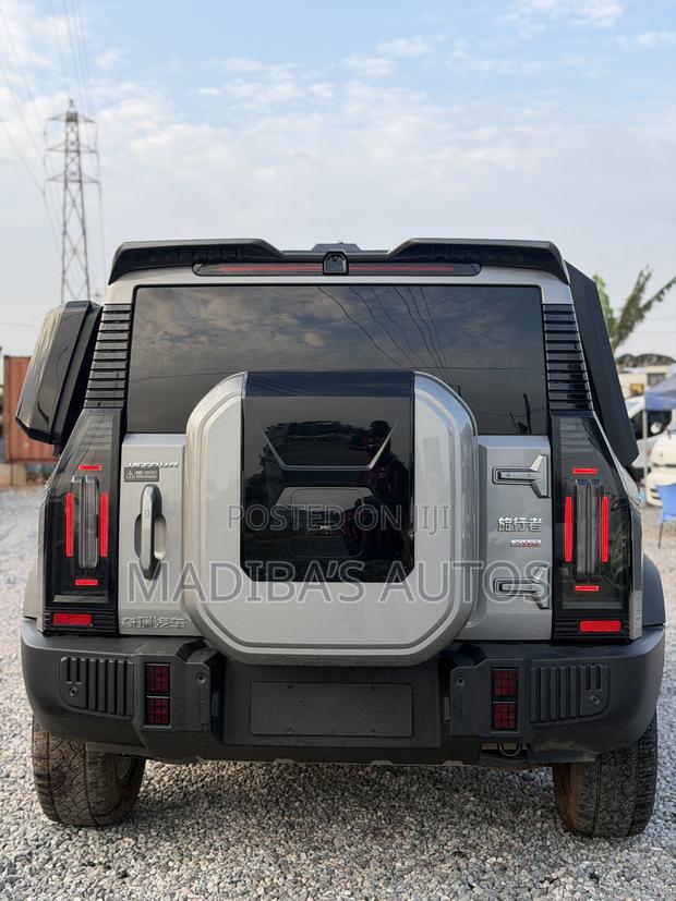 Jetour T2 2.0 Petrol AWD 2025 Silver