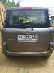 Toyota Sienta 2011 Gray for sale