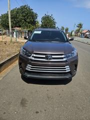 Toyota Highlander LE 2019 Brown for sale