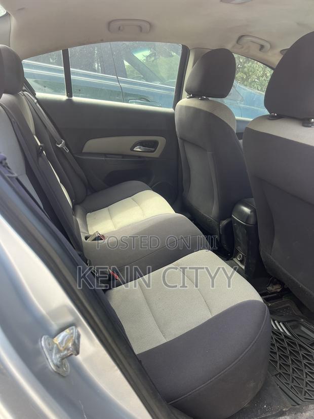 Chevrolet Cruze 1LT 4dr Sedan (1.4L 4cyl Turbo 6A) 2014 Silver