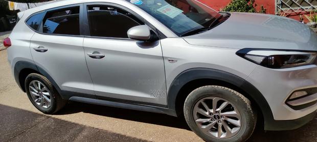 Hyundai Tucson 2016 Silver