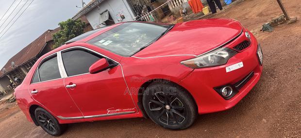 Toyota Camry 2013 Red