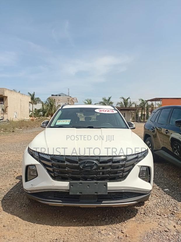 Hyundai Tucson 2023 White
