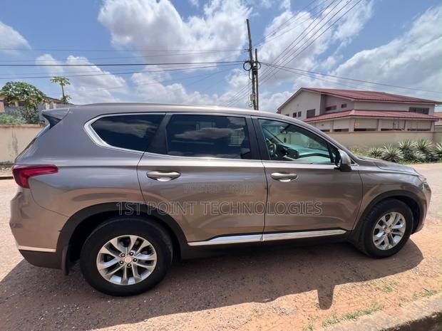 Hyundai Santa Fe SEL 2.4 FWD 2020