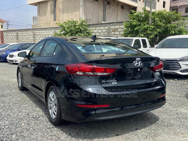 Hyundai Elantra SE 2018 Black
