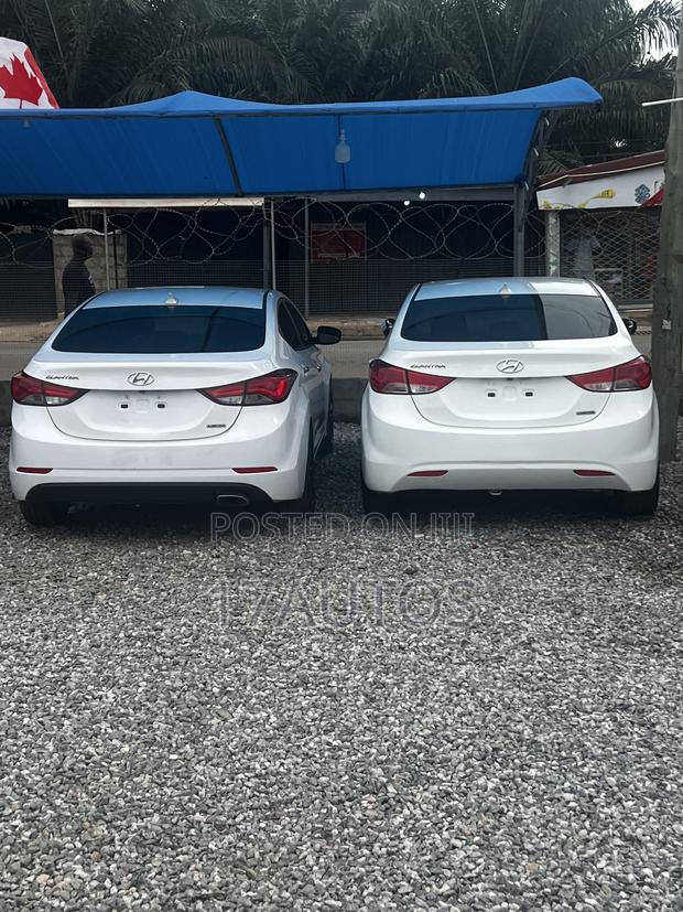 Hyundai Elantra Value Edition Sedan FWD (1.8L 4cyl 6A) 2016 White