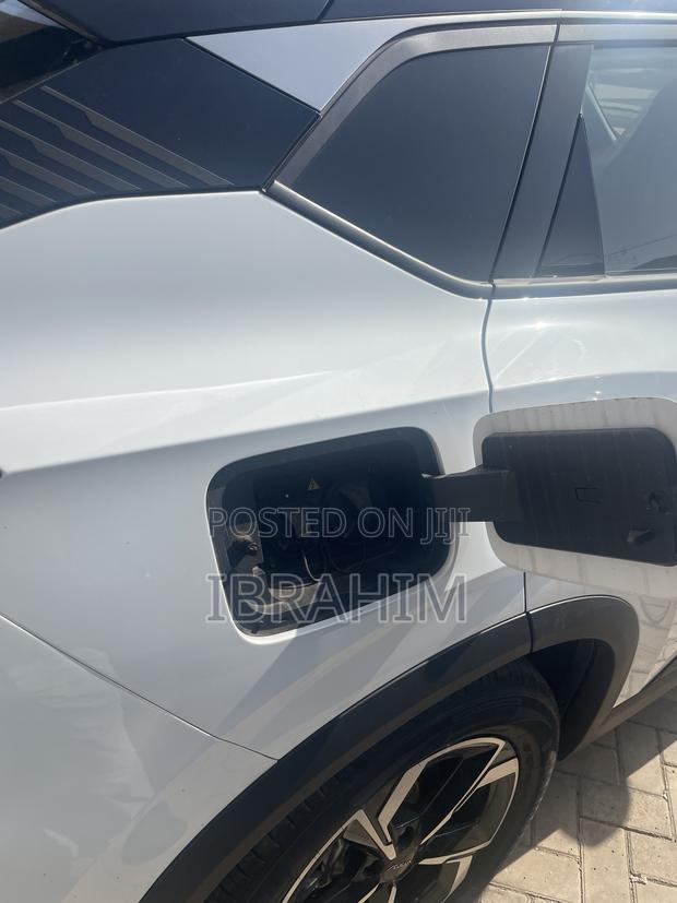 New Dongfeng Rich Chaoneng Edition 2025 White