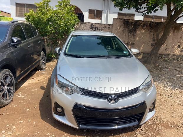 Toyota Corolla S 4dr Sedan (1.8L 4cyl CVT) 2014 Silver