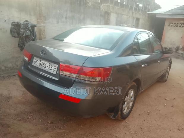 Hyundai Sonata 2010 Black