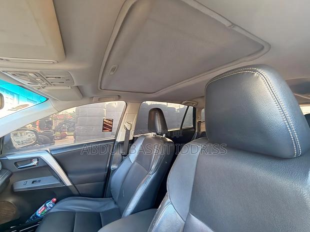 Toyota RAV4 2013 Blue