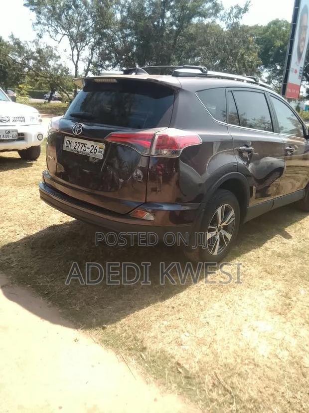 Toyota RAV4 2015 Red